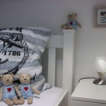 With 2 Bedrooms بيت للعطل هوكسيل